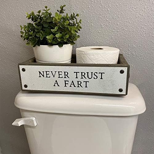 לעולם אל תסמוך על פליטה - קופסת אמבטיה - עיצוב אמבטיה כפרי חמוד ומצחיק - מחזיק נייר טואלט - קופסאות עץ עם אמרות