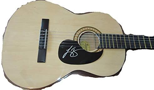 לי ברייס חתם על גיטרה אקוסטית טבעית בגודל מלא עם הוכחה, תמונה של לי חותם עבורנו, פ. ס. א / די. אן. איי מאומת, מוזיקת קאנטרי,
