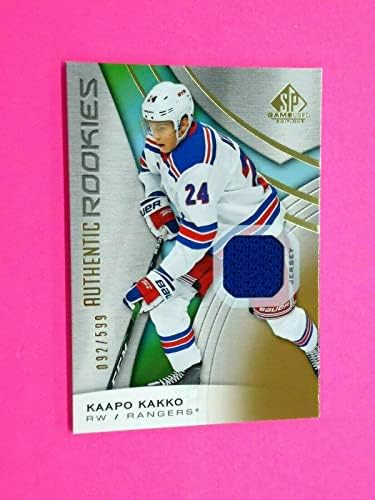 Kaapo Kakko 2019-20 SP טירונים אותנטיים MEM/AUTO 92/599 כרטיס 101 - כרטיסי חתימה הוקי הוקי