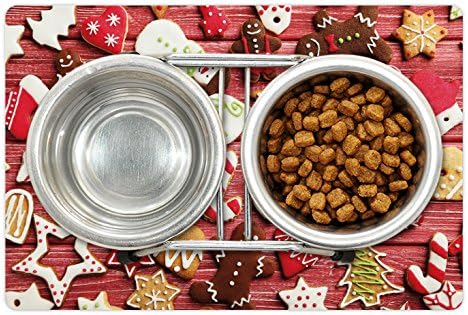 אמבסון זנגוויל איש לחיות מחמד מחצלת עבור מזון ומים, מגוון רחב של חג המולד עוגיות על עץ שולחן מסורתי פינוקים