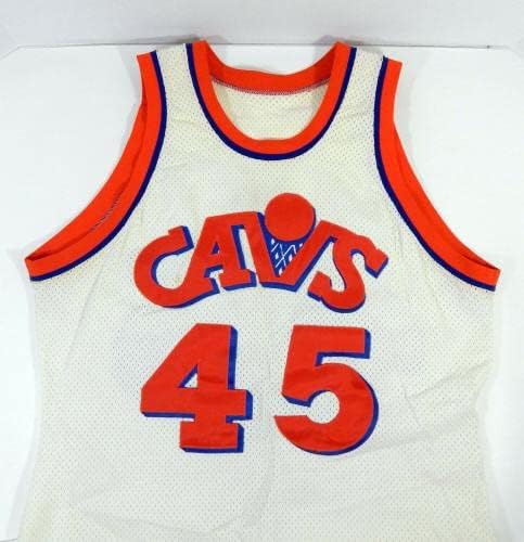 משנות השמונים של המאה הקודמת קליבלנד קאבלירס 45 משחק הונפק גופיה לבנה צלחת שם REM 44 DP17640 - משחק NBA בשימוש