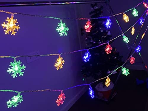 אורות חג המולד של SarkningBreak Solar חוט של פתית שלג חיצונית, 30ft 50 LED LED אורות מיתרי פתית שלג רב צבעוני לעץ חג המולד,