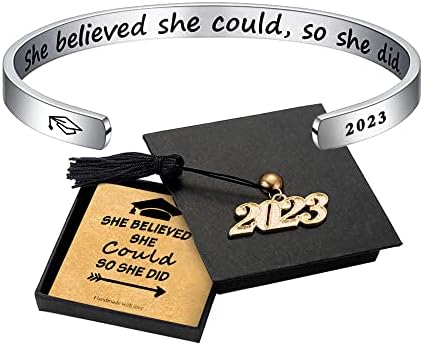 מתנות סיום עבורה 2023-צמידי סיום מעוררי השראה כיתת 2023 היא האמינה שהיא יכולה אז היא עשתה צמידים צמיד קאף 2023