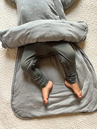 Gunamuna günamüna Unisex שקית שינה לבוש של שרוול ארוך, שקית שינה של במבוק-רייון, 2.6 TOG, לילה מכוכב, 3-9 חודשים