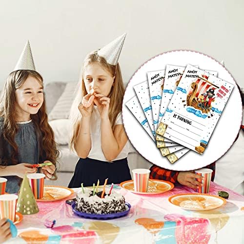 JRRILIOA 20 PIRATE נושא PIRATE כרטיסי הזמנה למסיבת יום הולדת עם מעטפות - מסיבת יום הולדת נושאים ימיים - ילדים בני נוער לילדים